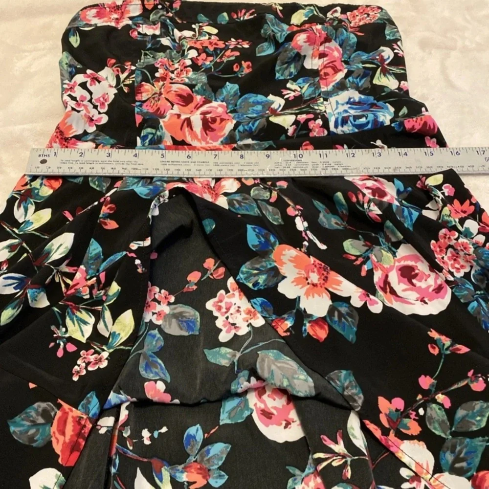 Express Strapless Dress with Floral Print - Picture 11 of 12